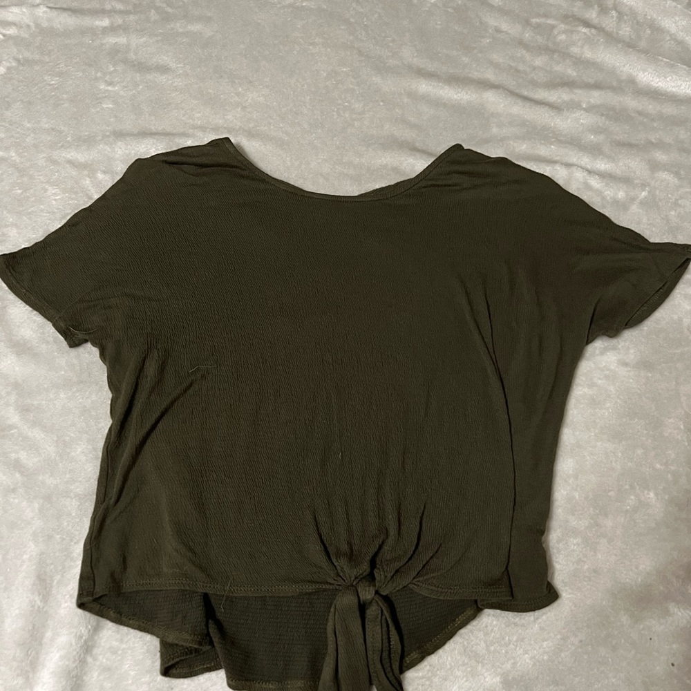 IZ BYER Cropped Top